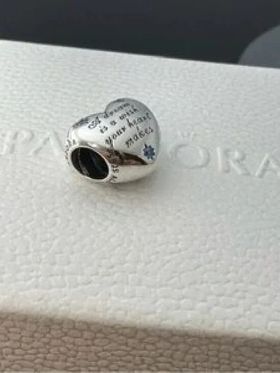 Pandora Disney, Cinderella Heart Wish 925 Ale with CZ Charm - Picture 2 of 4